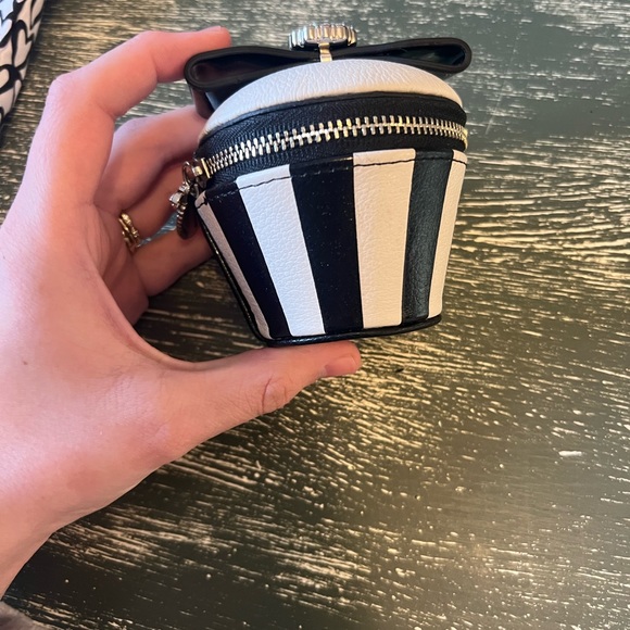 Brighton Cupcake Coin Purse - Picture 5 of 5